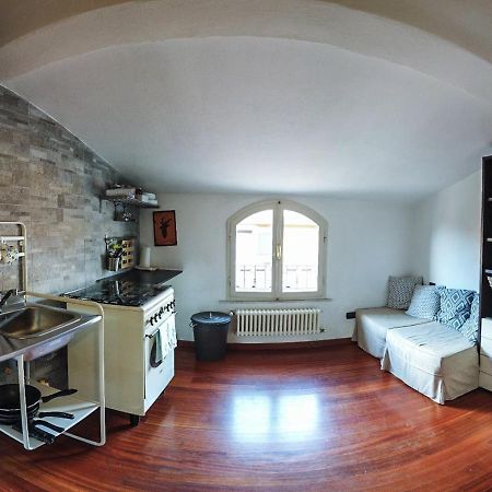 Stupenda Mansarda Centralissima, Finiture Di Lusso Carrara Dış mekan fotoğraf